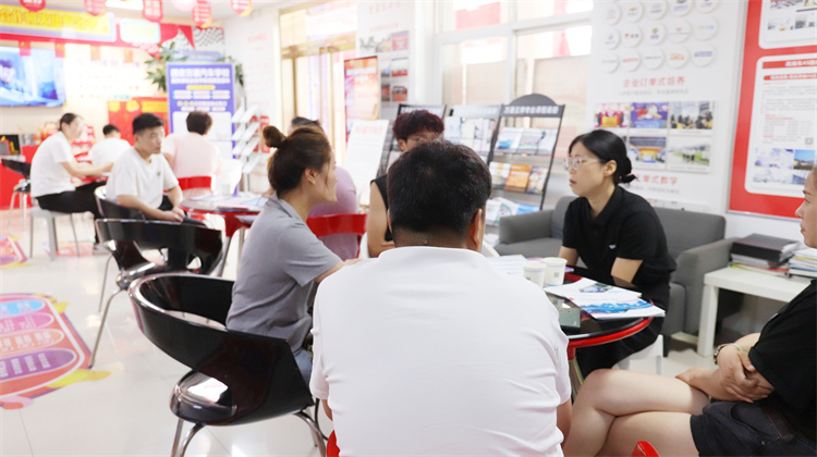 開學(xué)了，“我”對現(xiàn)在學(xué)校不滿意，可以轉(zhuǎn)學(xué)嗎？