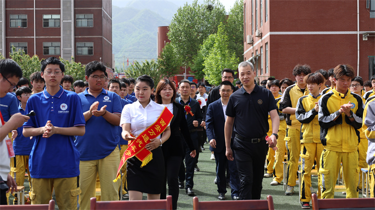 重磅！西安萬通高薪就業班隆重發布！