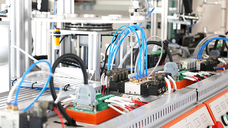 電氣自動化PLC就業前景怎么樣？專科生逆襲的高新之路！