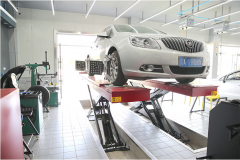 帶你看看新時(shí)汽車服務(wù)的工作環(huán)境