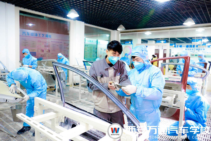 西安萬通汽車美容實訓課堂