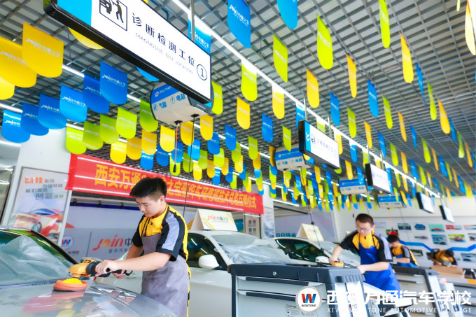 西安萬通汽車學校實訓教學課堂 西安萬通汽車學校實訓教學課堂
