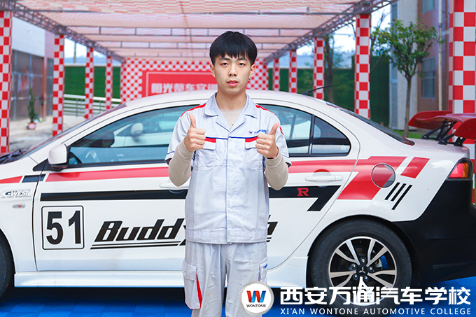 【新創客】王磊 “喜歡干凈、愛上汽車”