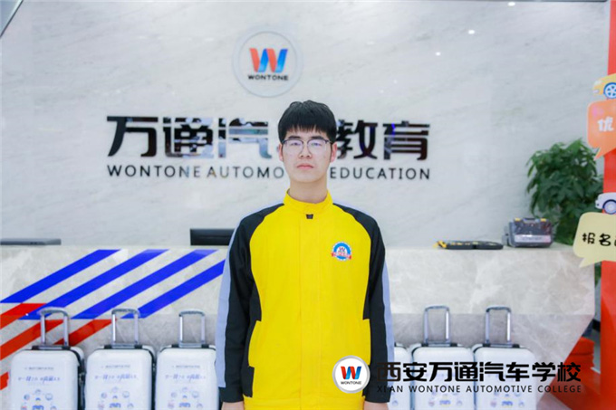 【新創客】芮偉:在萬通實現的大學夢想