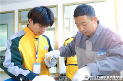 西安萬通職業(yè)技術(shù)學(xué)校是公辦還是民辦？