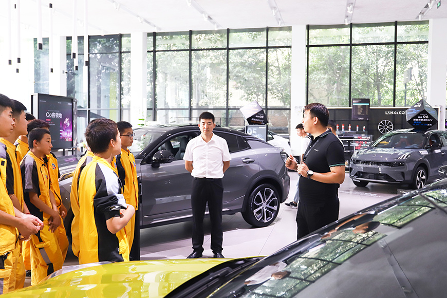 萬通學子領克、吉利汽車公司技術體驗營3