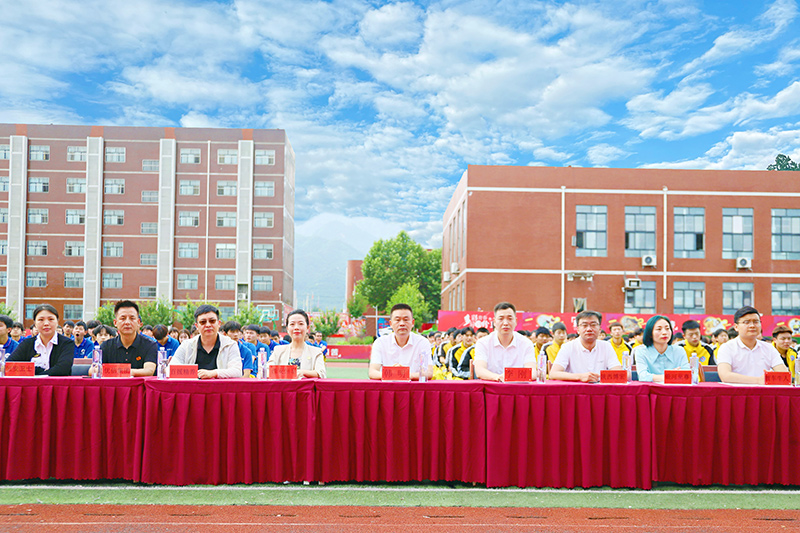 校企合作，共創未來，2023大型校企合作簽約1